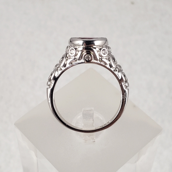 Sterling Bezel Set Red Ring - Picture 3 of 8
